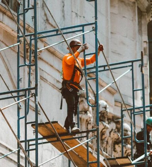 Falls at Construction Sites and How to Avoid Them