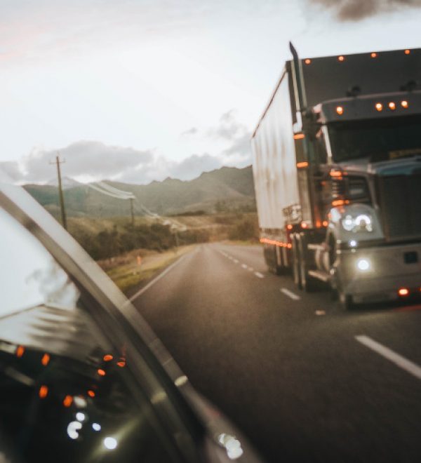What Steps to Take after a Trucking Accident 1